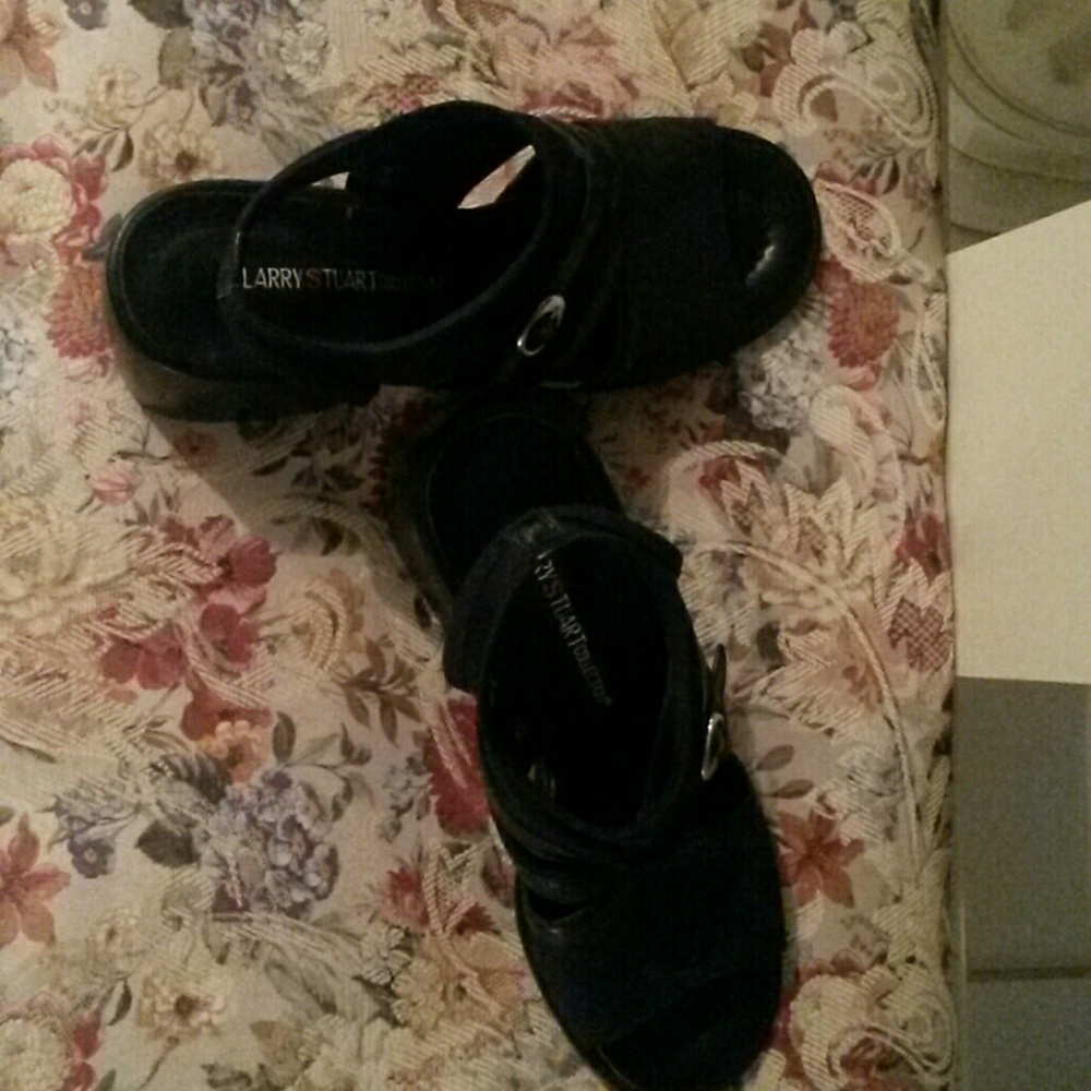 Leather and  fabric stretch sandals Larry Stuart